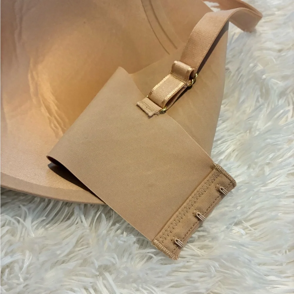 Knix Seamless Wireless Nude Bra | Size 5